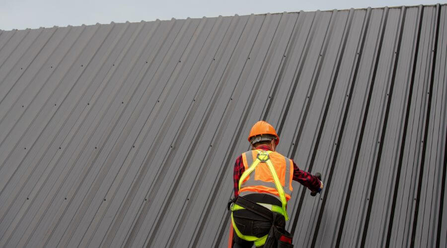 Professional metal roof installation services in Cedar Crest, NM